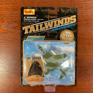 MAISTO 2001 TAILWINDS SERIES VI DIE CAST MILLITARY PLANE AV-8B HARRIER W/ STAND - Picture 1 of 3