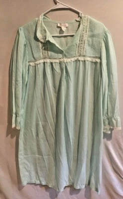 Camisa de noche vintage Barbizon verde claro cuello en V vestido manga larga Foto 1 de 3