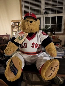 1975 Boston Red Sox Carl Yastrzemski Cooperstown Teddy Bear /2000 SIGNED - Picture 1 of 8