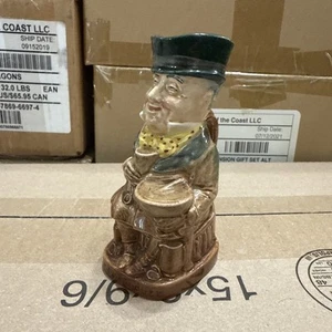 Royal Doulton Mr. Micawber Small Toby Jug D6262 4 1/4" Tall - Picture 1 of 3