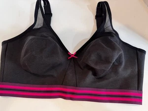 NEW Lane Bryant Cacique Unlined No-Wire Bra 42DDD Black w/ Pink Band - Picture 1 of 5