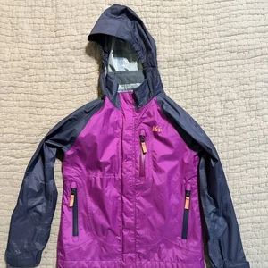 REI Kids Girls Windbreaker Jacket Hooded Size XS (6-7) Outdoor Hiking Raincoat - Picture 1 of 3