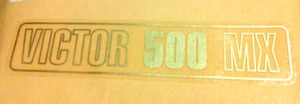 Victor 500 MX oro tanque gasolina troquelado vinilo pegatina BSA B50MX 1971-73 cada uno - Imagen 1 de 9