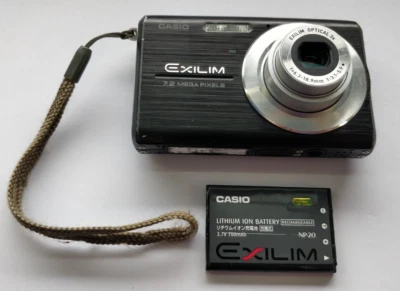 Casio Exilim EX-Z75 7.2MP 3x Zoom Black Compact Digital Camera - Image 1 of 4