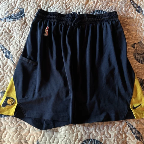 Indiana Pacers Nike NBA Authentics Practice Shorts Men's XXL  2XL navy NWOT Cover