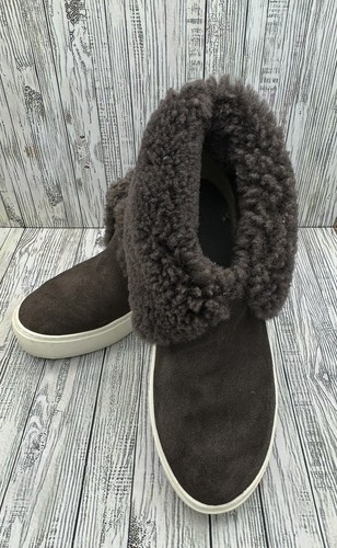Stivali stivaletti UGGS Lynus donna taglia 7 slip on marroni scamosciati intaglio a V foderati in pelliccia davanti