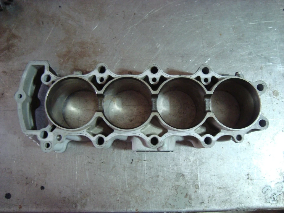 Ствол цилиндра двигателя Kawasaki Ninja ZX6R Ninja ZX636 2005 2006 - Изображение 1 из 1