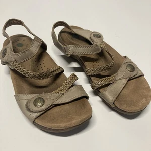 Earth Origins Salina Sandals Womens 7.5 Brown Leather Upper - Picture 1 of 12