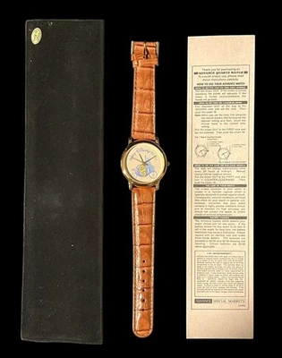 Reloj Walt Disney World 1996 25 aniversario castillo de Cenicienta carro de calabaza Foto 1 de 4