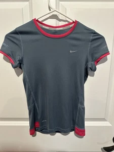 girls nike t shirt medium dri fit - Picture 1 of 2