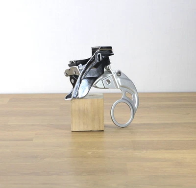 Shimano Deore XT FD-M760-E Front Derailleur - NEW - Image 1 of 4