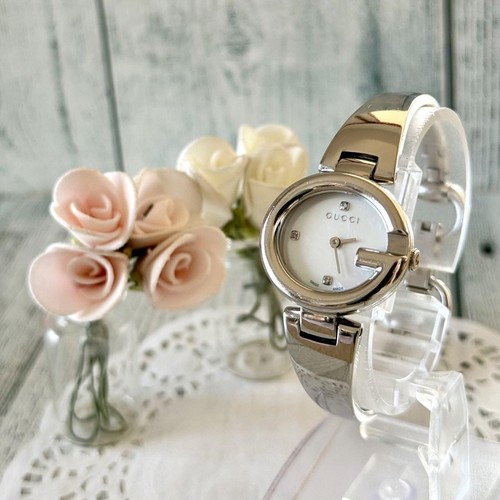 Orologio Gucci 134.5 G Balloon Shell Quadrante Quarzo 1.06in Argento Batteria Cambiata