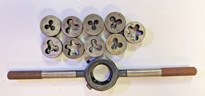 Manual Pipe Threader with 9x 1" Metric Threading Dies - Image 1 of 4