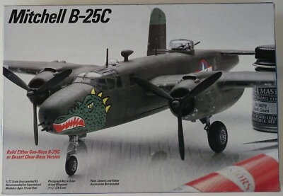 Testors Italeri 699 1/72 North American B-25C Mitchell - Image 1 of 4