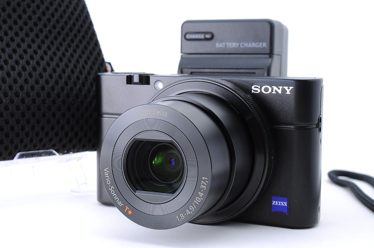 Sony Cyber-shot DSC-RX100 Digital Cameras with Built - in Sony Cyber-shot DSC-RX100 Digital Cameras with Built - in