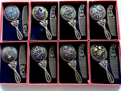 Women Girls Retro style Antique Look Bronze Mirror + comb Novelty Gift for her - image 1 of 4