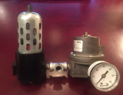 NEW Honeywell PP902C 1009 2 Pressure Reducing Valve 1/4 Npt - Image 1 of 4