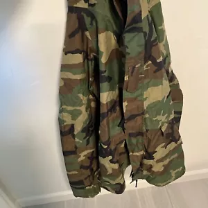 US Military Woodland Camo Gor-Tex Parka Jacket Cold Weather Size Large Long - Picture 1 of 11