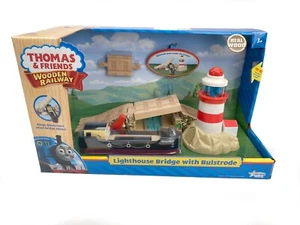 NEU Thomas & seine Freunde Holzeisenbahn Leuchtturm Brücke mit Bulstrode - Bild 1 von 5