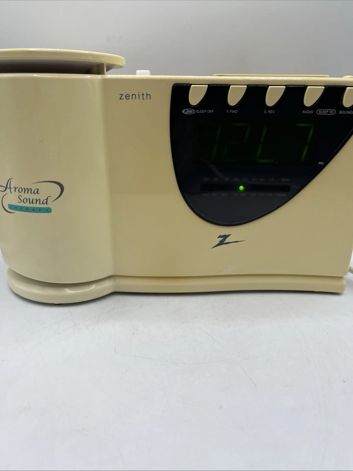 Radio Reloj Despertador Vintage Zenith Aroma Sonido Terapia AM/FM Perfumado Z358W Foto 1 de 4