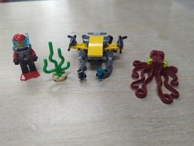 LEGO CITY: Deep Sea Scuba Scooter (60090)
