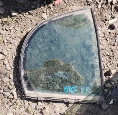 Vidrio de ventilación de puerta trasera derecha pasajero para 98-05 LEXUS GS300 483654 Foto 1 de 4