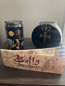 Buffy The Vampire Slayer Merch, Sticker Book, Lollipops, Tin Lunch Box - Picture 1 of 7
