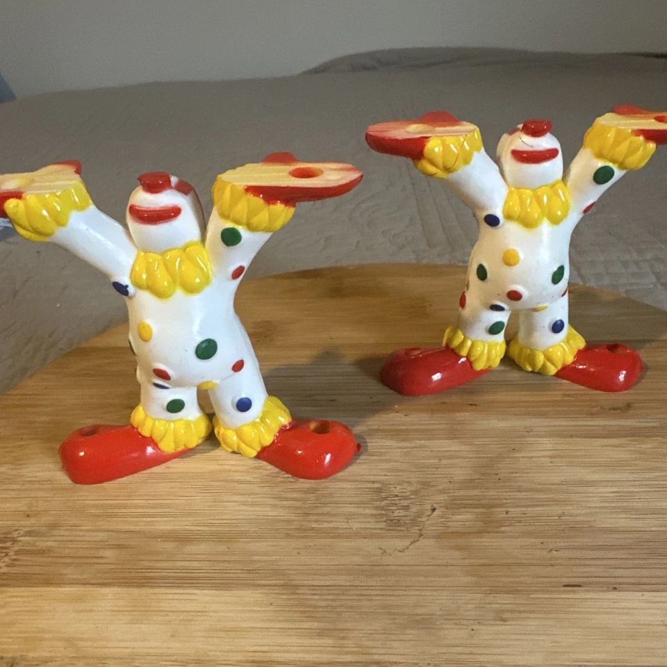 "2 adornos de nivel con soporte para pasteles de payaso Wilton 1973 blancos con lunares multicolores 4""" Foto 1 de 4