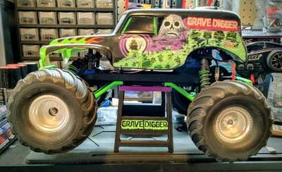 Custom stand for Traxxas GRAVE DIGGER 1/10 scale - Made in USA - Image 1 of 3