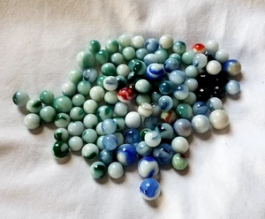 Bulk Lot 100+ Vintage Vitro Oxblood Agate King Peewee More Early Marbles See Pic - Picture 1 of 10