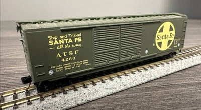 Micro-Trains N Scale 34240 50’ Standard Box Car Dbl Door Santa Fe #4260 NIB - Image 1 of 4
