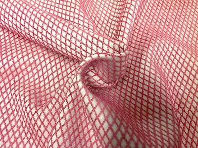 Enrejado de chenilla diamante rosa a pequeña escala Kravet. Tela 8,50 yd 31373-19 Foto 1 de 3