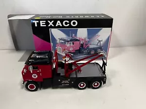 NEW FIRST GEAR TEXACO RED STAR 1953 KENWORTH BULL-NOSE TOW TRUCK WRECKER 19-2514 - Picture 1 of 3