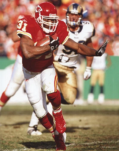 Foto 8x10 de los Kansas City Chiefs de Sacerdote Holmes 2004 Foto 1 de 1