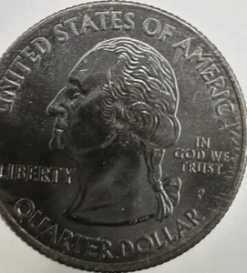 2009 P American Samoa Quarter with Annealing properties and that’s the red color - Picture 1 of 14