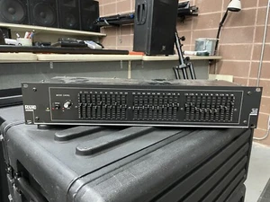 Rane GE130 Graphic Equalizer - Picture 1 of 3