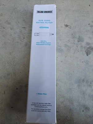1 Sub-Zero 4204490 Refrigerator Water Filter – New, Sealed – Ships from USA - Image 1 of 3