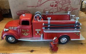 Vintage 50er Jahre Tonka Nr. 5 Pressstahl Feuerwehrautos - Überzugsleiter mit Kasten - Bild 1 von 17