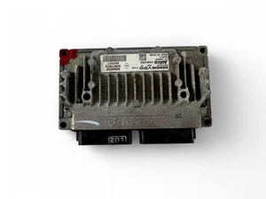 Centralina motore RENAULT LAGUNA III BT0/1 ECU 8200775316 28990060 - Foto 1 di 9