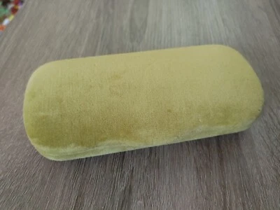 Gafas de sol Gucci estuche rígido terciopelo esmeralda Foto 1 de 4