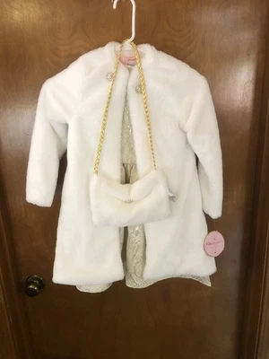 Girls Dress with White Faux Fur Shawl/Coat And Hand Muff 6/7 - Image 1 of 4