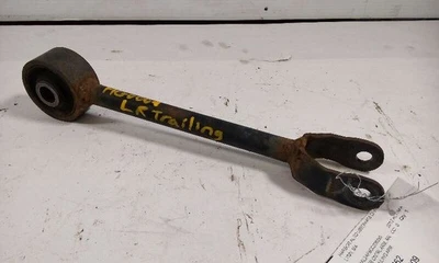 Brazo de control inferior trasero conductor izquierdo Nissan Máxima 11-14 Foto 1 de 4