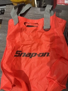 Snap On Tools Red Shopping Carry Bag Rare - Picture 1 of 1