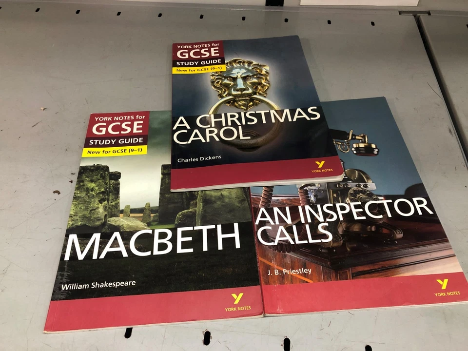 GCSE: York Notes (9-1) English Revision Guide (3 pack) bundel - Image 1 of 3