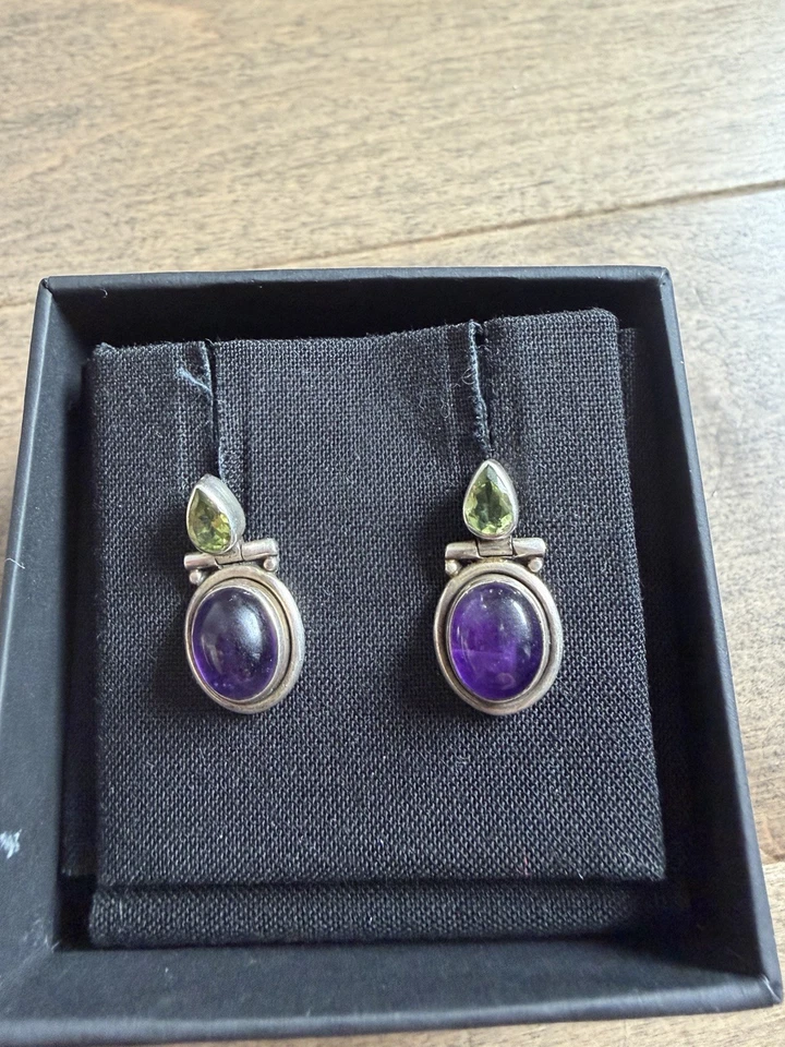 Pendientes de plata de ley Nicky Butler peridoto y amatista Foto 1 de 4