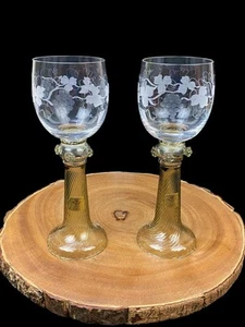 Theresienthal Etched Wine Glasses Bavaria Germany Handarbeit Set of 2 - Picture 1 of 7