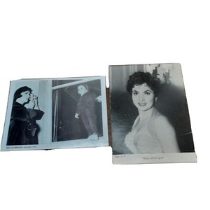 Lot of 2, Photo of Gina Lollobrigida and Calenar Card 1959