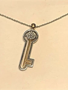 18K 750 Gold Chimento Diamond Key On 18k Chimento Chain - Picture 1 of 11