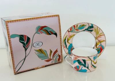 Juego de tazas y platillos de té, juego de tazas y platillos de café Foto 1 de 4