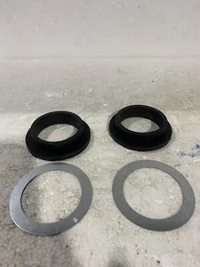 Set Of 2 - (2) 1 1/2” Spud Gaskets & (2) 1 1/2” Friction Rings. Size For Closet. - Picture 1 of 2